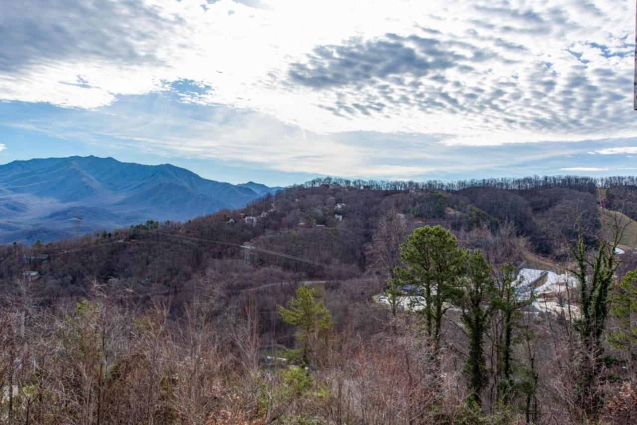 Smoky Mountains Studio With Balcony 개틀린버그 외부 사진